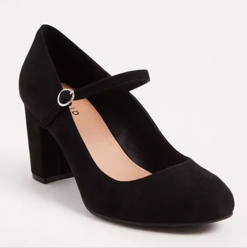 🆕⚡⚡🖤 Torrid NWT 8.5WW 9WW Maryjane heels suede feel